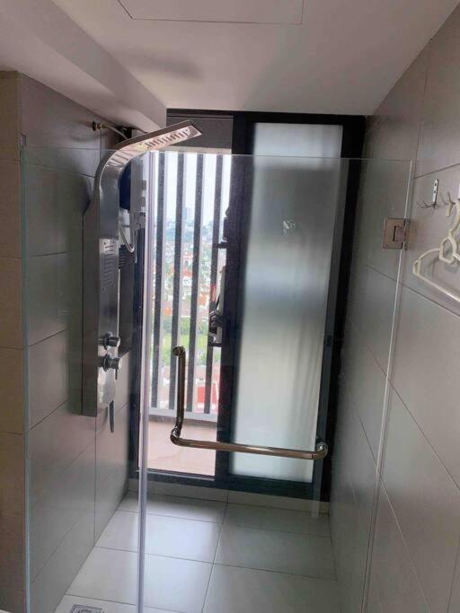 2br 8pax Swingduplexekocherasmall—infinitypool Mrt